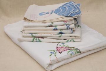 catalog photo of vintage bedding, bed linens lot embroidered cotton sheets & pillowcases w/ crochet