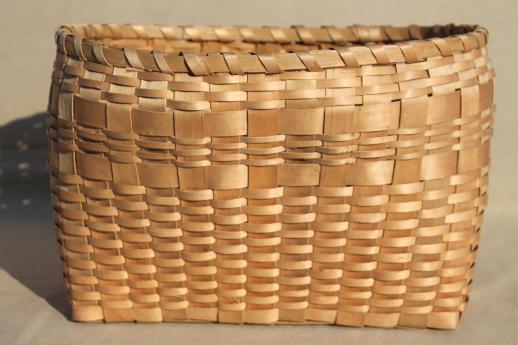 photo of vintage bicycle bike pack basket, natural split wood splint basket #2