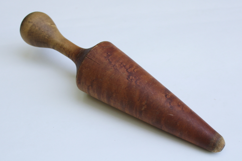 photo of vintage birdseye maple wood cone pestle masher, primitive old wooden kitchen tool  #4