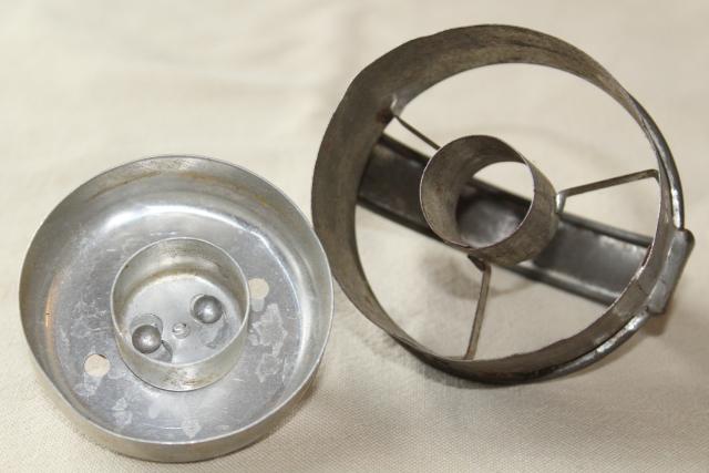 photo of vintage biscuit cutter / round doughnut cutters, lot old metal kitchen tools #5