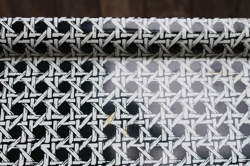 photo of vintage black & white print metal lap or meal trays, wicker cane pattern mod cottage style  #6
