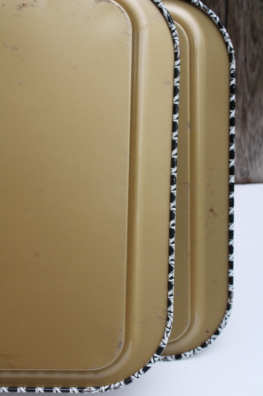 photo of vintage black & white print metal lap or meal trays, wicker cane pattern mod cottage style  #8