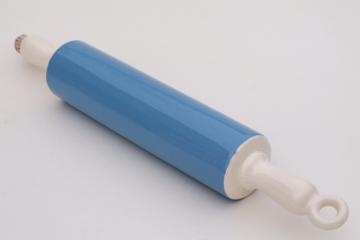 catalog photo of vintage blue & white ceramic ice water rolling pin, Harker Cameo or Hall china?