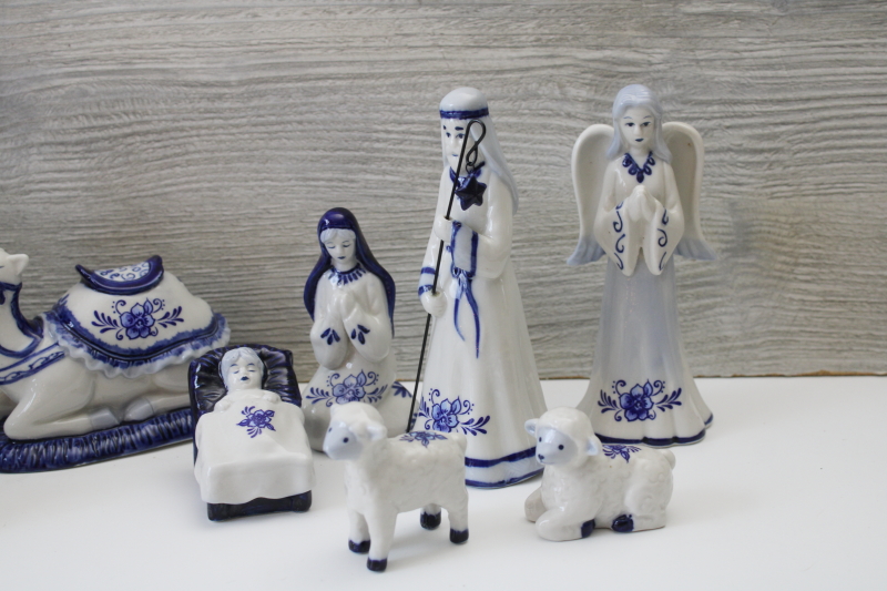 photo of vintage blue & white china Christmas nativity scene, Delft style painted porcelain figures mint in box  #7