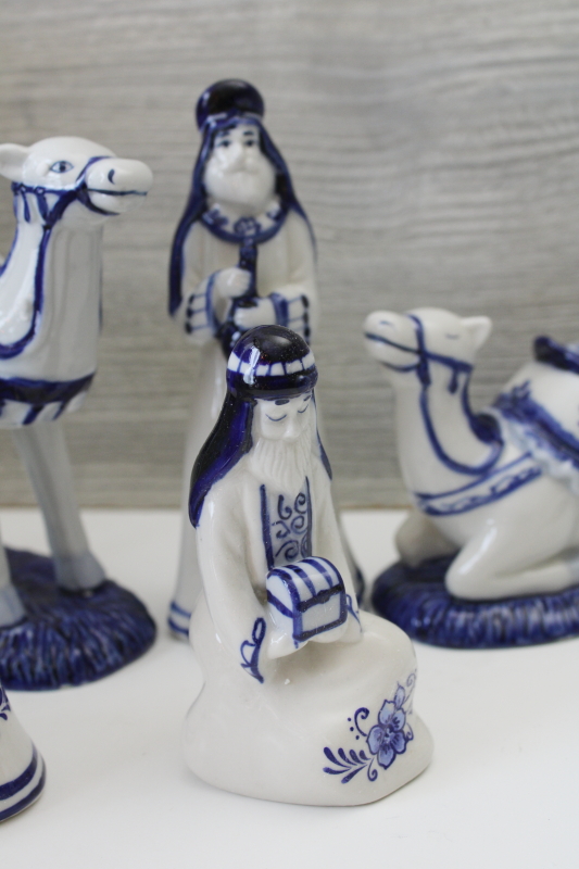 photo of vintage blue & white china Christmas nativity scene, Delft style painted porcelain figures mint in box  #11