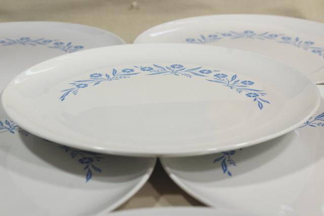 photo of vintage blue cornflower Corningware dinner plates, set of 8 #4