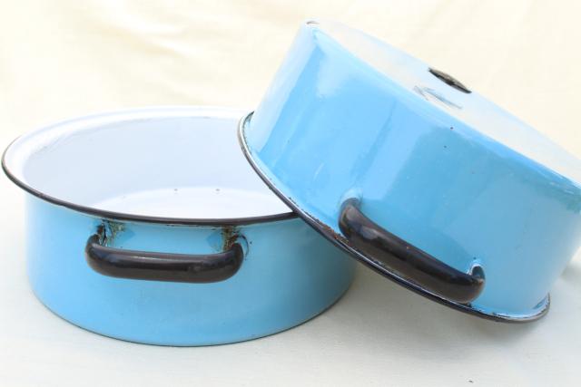 photo of vintage blue enamelware roasting pan, big old turkey roaster w/ enamel tray insert #6