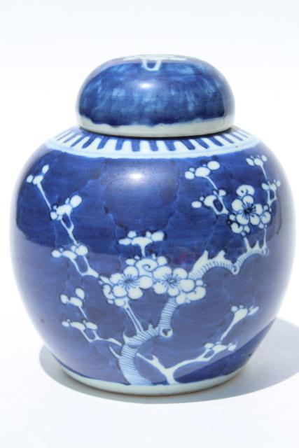 photo of vintage blue & white china Chinese ginger jar, plum or cherry blossom chinoiserie #1