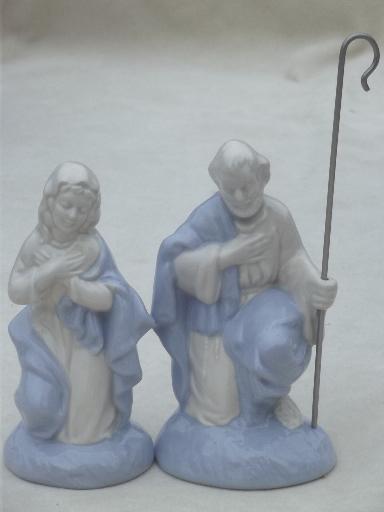 photo of vintage blue & white china nativity scene, handmade ceramic creche figures set #5