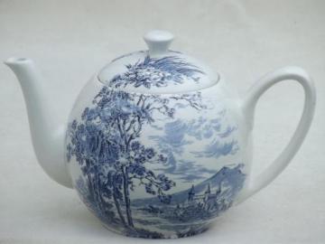 catalog photo of vintage blue & white china tea pot, Wedgwood Countryside pattern