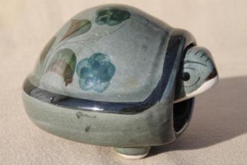 catalog photo of vintage bobble head Tonala Mexican pottery turtle, bobbing head tortoise bobber