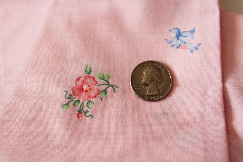 photo of vintage border print cotton fabric, country garden floral 80s 90s Daisy Kingdom style #8