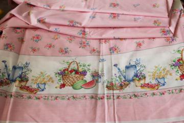 photo of vintage border print cotton fabric, country garden floral 80s 90s Daisy Kingdom style
