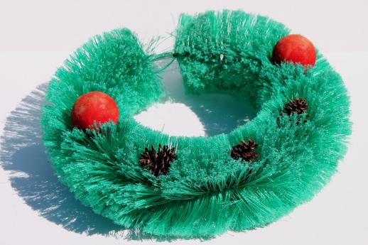 photo of vintage bottle brush Christmas wreath, 1950s retro holiday door decoration #4