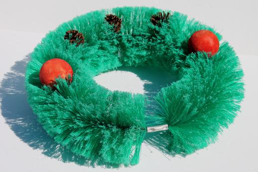 photo of vintage bottle brush Christmas wreath, 1950s retro holiday door decoration #5