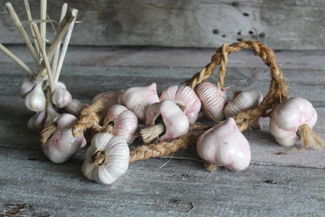 photo of vintage braid of ceramic garlic bulbs, french country kitchen decor or anti vampire Halloween! #2