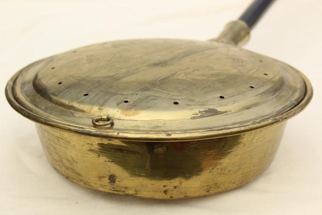 photo of vintage brass bed warmer, large solid brass pan for hot coals or roasting chestnuts #8