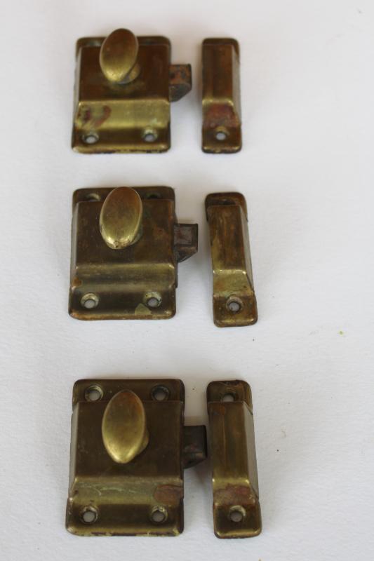 photo of vintage brass cabinet latches w/ turn knob spring closure, hooiser cupboard door hardware lot #1