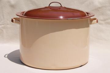 catalog photo of vintage brown & tan enamelware canner / stock pot for hot water home canning