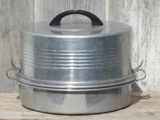 photo of vintage cake & pie keeper carrier, retro Regal aluminum cake taker #1