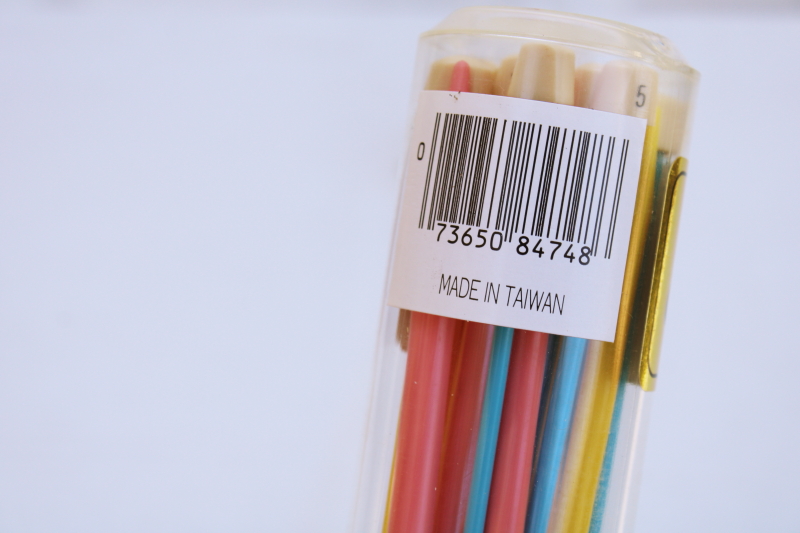 photo of vintage candy colored plastic knitting needles needle case set new in package Coats-Clark #2
