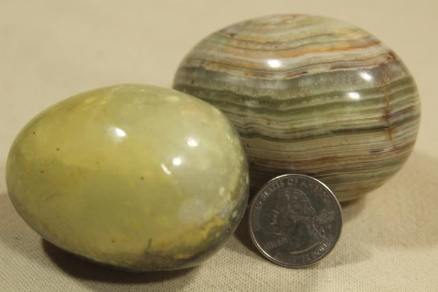 photo of vintage carved stone eggs, natural mineral specimens & semi-precious stones #9