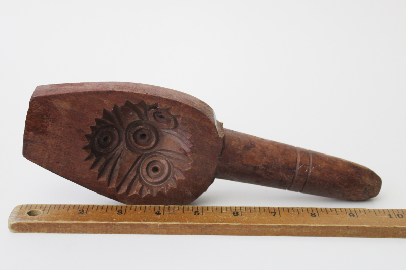 photo of vintage carved wood mold, rice mold or sugar shape, wooden paddle w/ handle #2