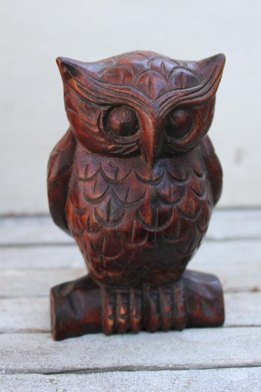 photo of vintage carved wood owls, great horned owl family rustic fall halloween decor #3