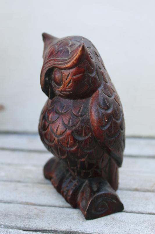 photo of vintage carved wood owls, great horned owl family rustic fall halloween decor #5