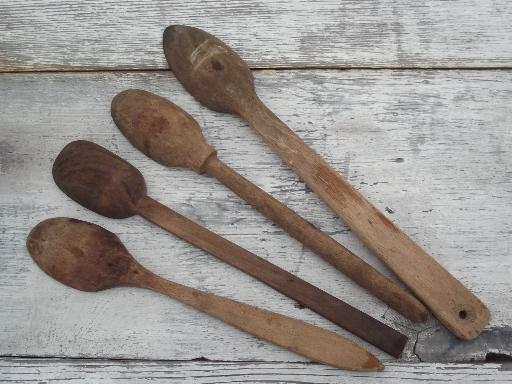 photo of vintage carved wood spoon lot, primitive long handled soup stirring spoons #2