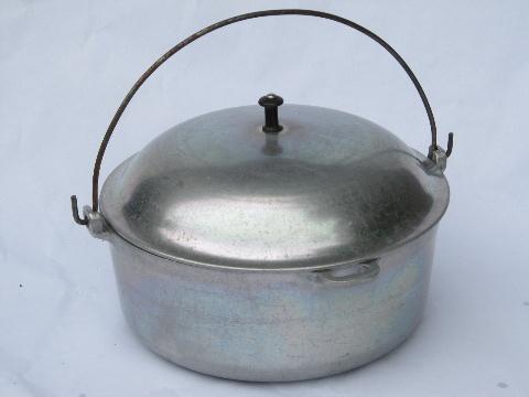 photo of vintage cast aluminum dutch oven pot w/ lid, loop handle for campfire #1