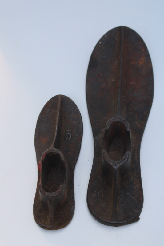 photo of vintage cast iron cobbler's anvil, shoe last set foot shape molds w/ tall stand  #4