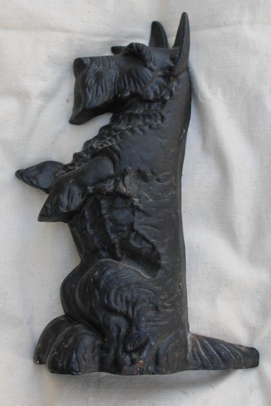 photo of vintage cast iron doorstop large Scotty dog, begging Scottie door stop #4