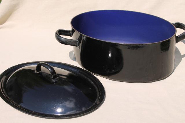 photo of vintage cast iron enamel ware oval dutch oven roasting pan, high style design w/ offset handles #10