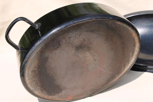 photo of vintage cast iron enamel ware oval dutch oven roasting pan, high style design w/ offset handles #11