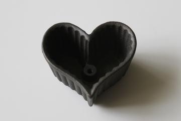 vintage cast iron heart dish shape, patty shell mold for rosette iron 