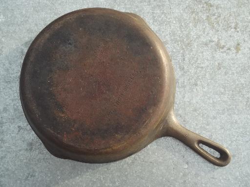 photo of vintage cast iron skillet, 10 #4