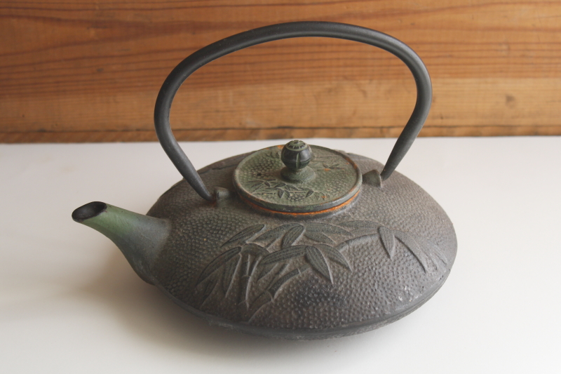 photo of vintage cast iron tetsubin teapot, flat saucer shaped tea kettle w/ bamboo design #1