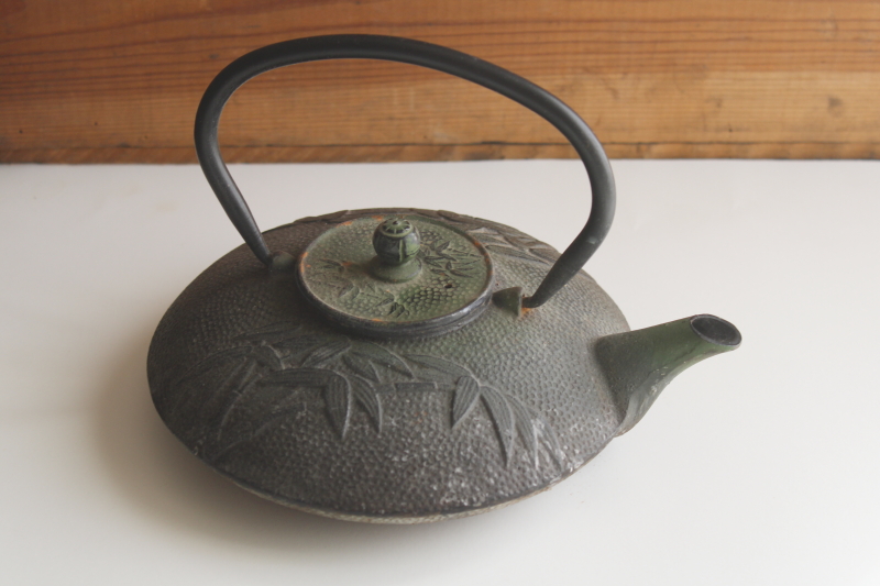 photo of vintage cast iron tetsubin teapot, flat saucer shaped tea kettle w/ bamboo design #2