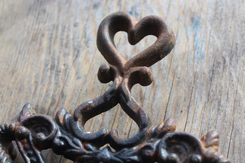 photo of vintage cast iron trivet, two hearts double heart design, traditional wedding gift #4