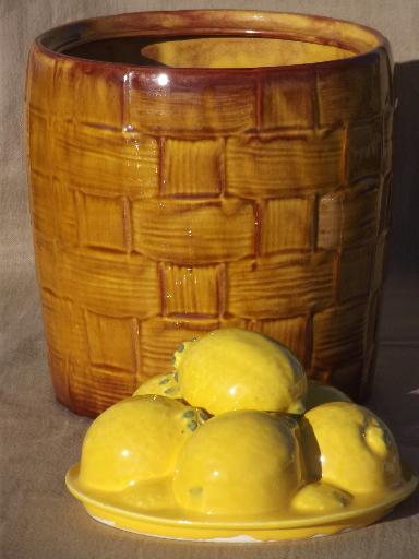 photo of vintage ceramic cookie canister jar, large brown barrel of yellow lemons #2