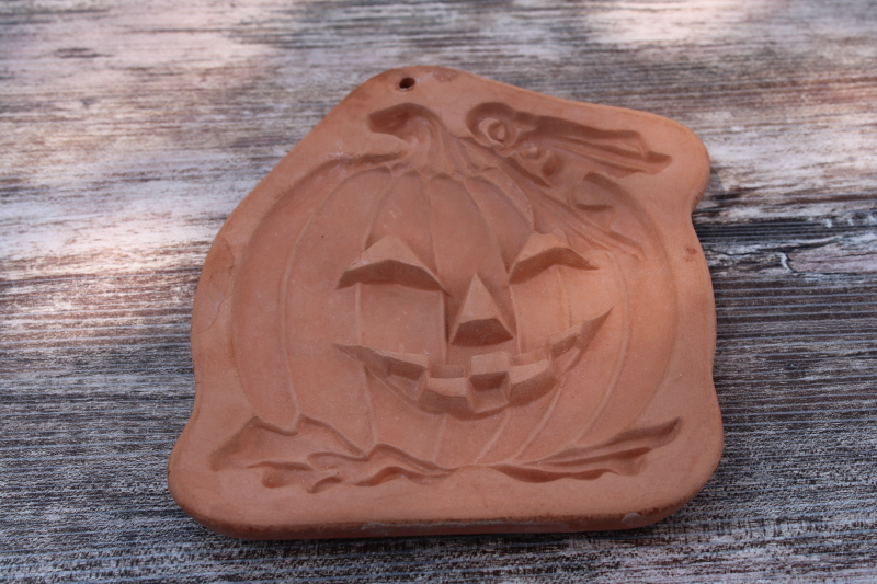 photo of vintage ceramic craft or cookie mold, Halloween jack o lantern Brown Bag style Cotton Press #1