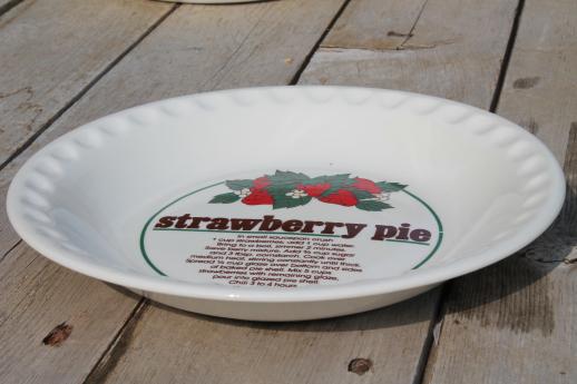 photo of vintage ceramic pie plates, strawberry & apple pie recipe print pie pans #7