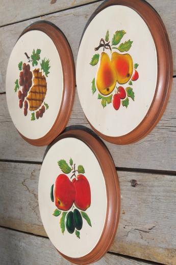 photo of vintage chalkware wall plaques - wood grain kitchen boards & bright fruit, 'carved' birds #12