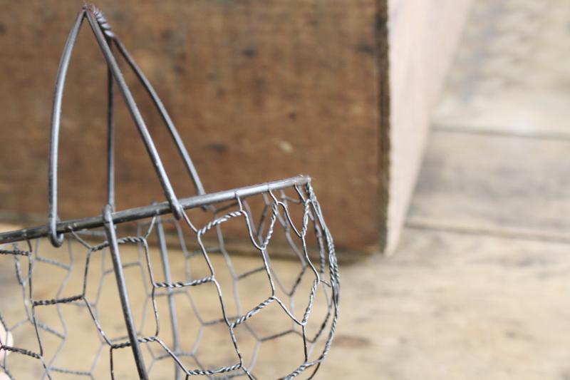 photo of vintage chicken wire basket, little round egg basket rustic farmhouse kitchen #5