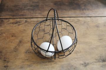 catalog photo of vintage chicken wire basket, little round egg basket rustic farmhouse kitchen