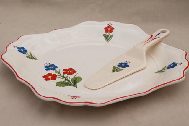 photo of vintage china cake plate w/ server, square sandwich / petit fours tray w/ flowers #1