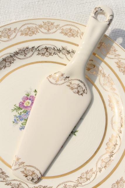 photo of vintage china cake plates & serving plate set, floral bouquet w/ gold lace border #7