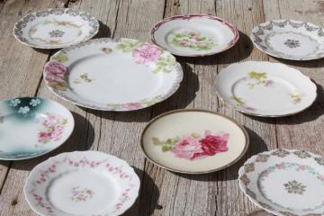 catalog photo of vintage china dessert set, mismatched roses cake plates & serving plate