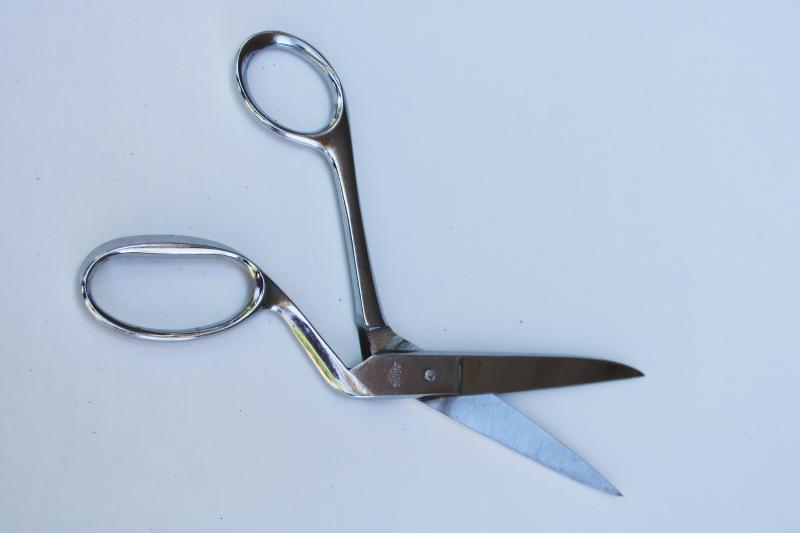 photo of vintage chrome plated forged steel sewing scissors, tailor or dressmaker shears for fabric #3